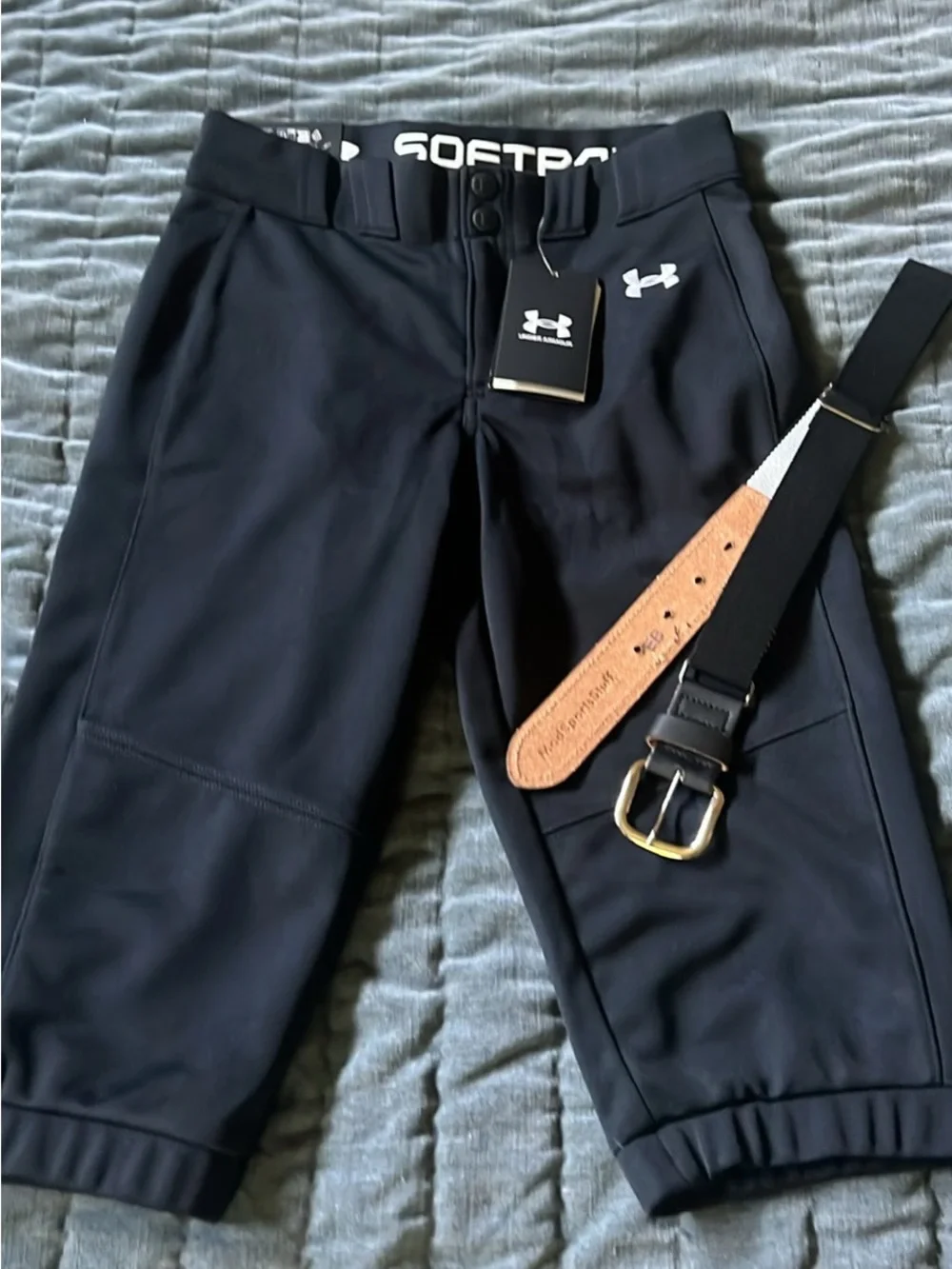 Under Armour Black girls Softball Jogger Pants